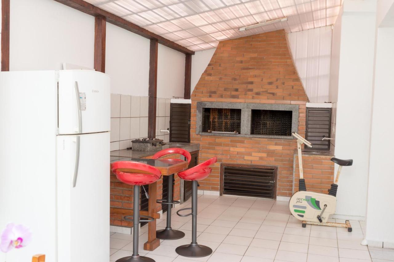 Residencial Larissa Elena Apartment Florianopolis Ngoại thất bức ảnh