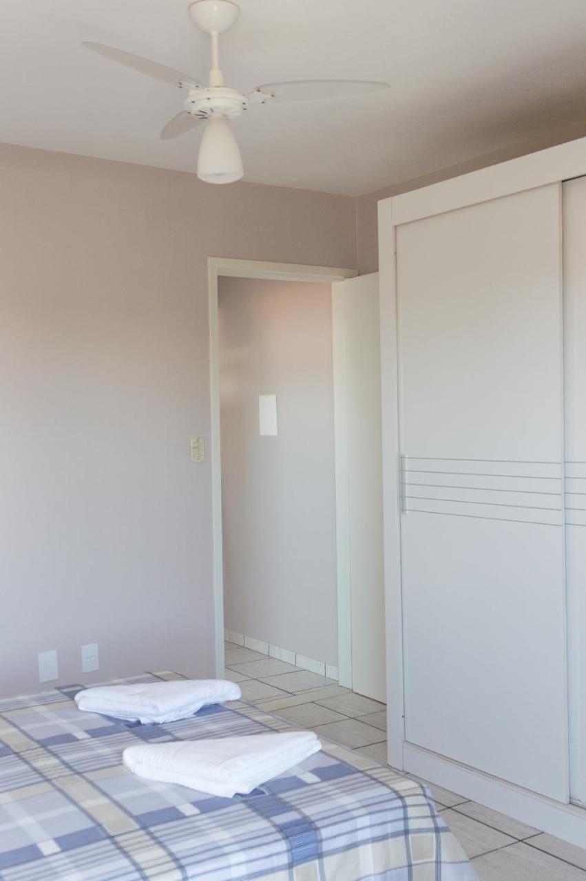 Residencial Larissa Elena Apartment Florianopolis Ngoại thất bức ảnh